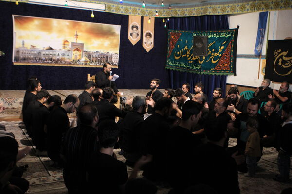 مجلس سوگواری ظهر شهادت امام رضا(ع) در مدرسه رویش کاشان