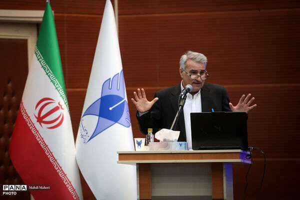 آیین بزرگداشت مقام استاد و سرآمدان آموزشی
