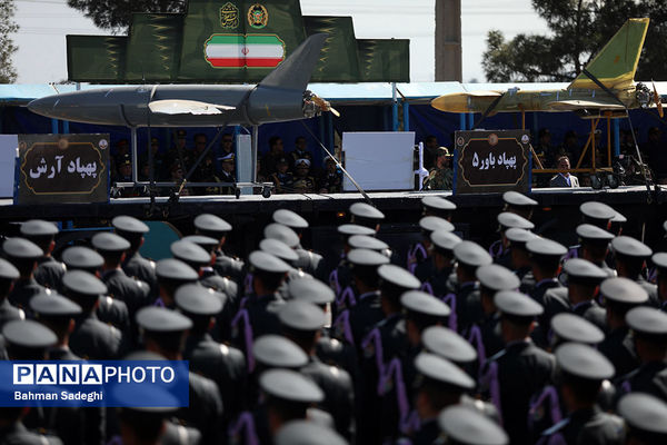 مراسم رژه روز ارتش - تهران