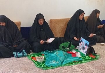 از سفره‌ صلوات تا علمِ عزا؛ روایتی از روستای نقاب در اولین جمعه محرم