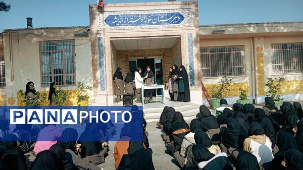 اجرای آزمایشات جذاب علوم در کاشمر