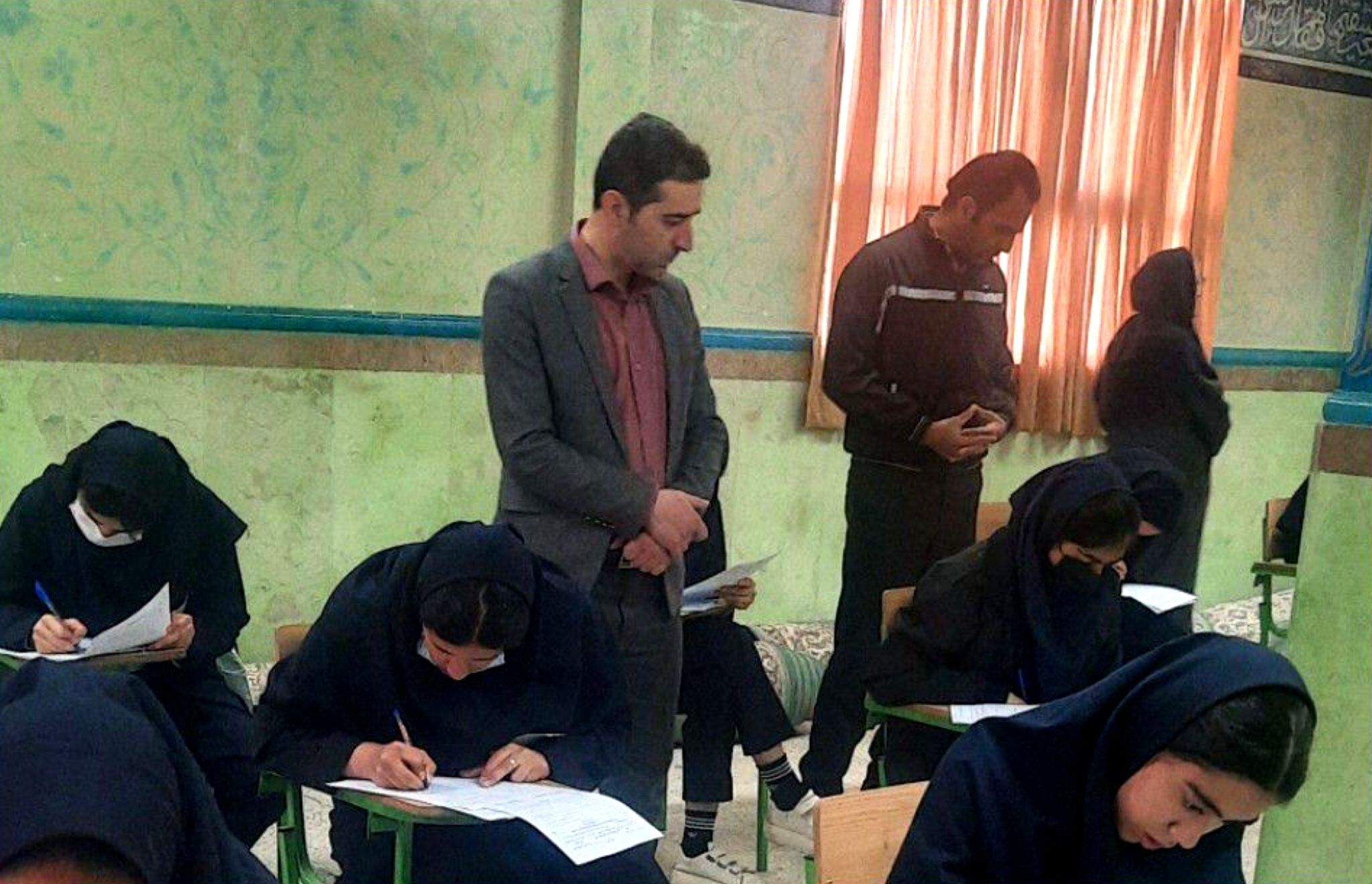 امتحانات شبـه‌نهـایی بهترین راه برای سـنـجـش وضعیت دانش‌آموزان قبل از امتحانات نهایی است