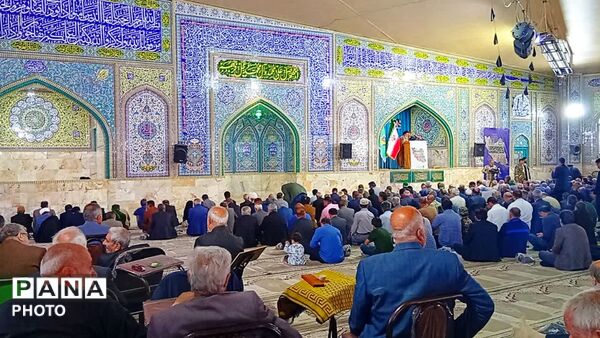نماز جمعه عبادی و سیاسی در مصلی یاسوج
