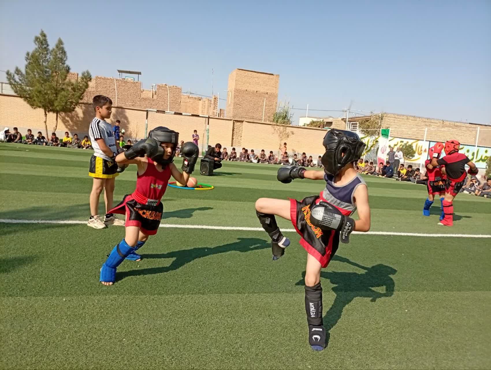 درخشش استعدادهای ورزشی و شور و شوق دانش آموزان دبستان شهید پسندیده فدافن