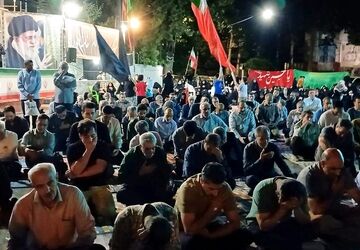 خرم آبادی ها وحدت و عشق به وطن را به تصویر کشیدند