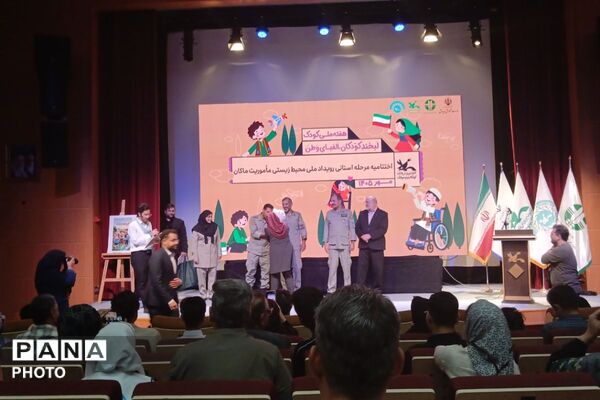 تجلیل از برگزیدگان پویش قصه‌نویسی ماکان نصیری