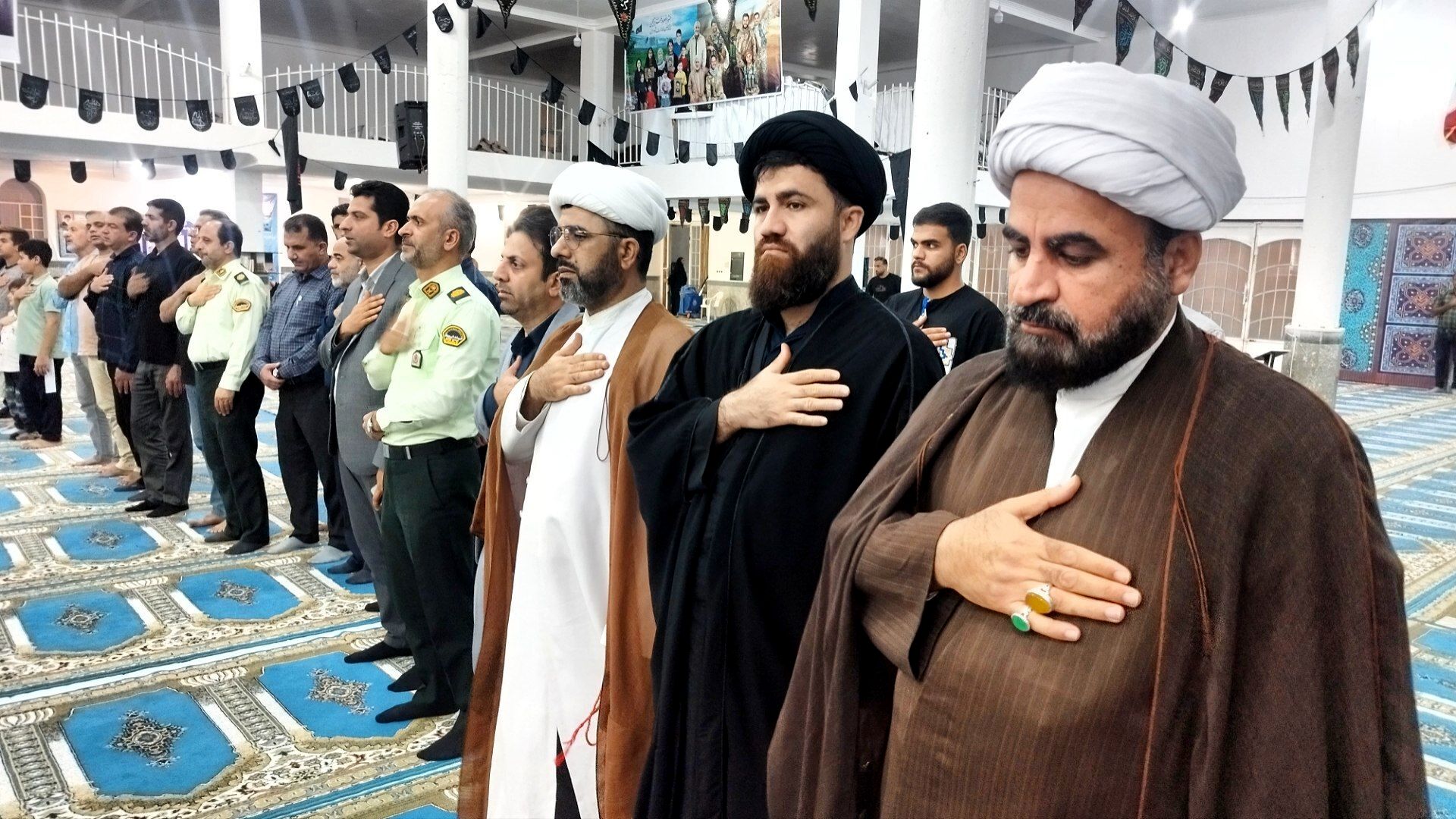 بر مشامم می‌‌‌رسد هر لحظه بوی کربلا
