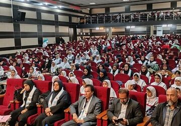 آیین افتتاحیه سفیران سلامت در کانون شهید کافی شهرستان شهریار
