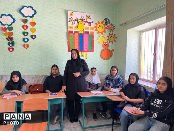 کلاس های طرح حامی در شهرستان خاتم