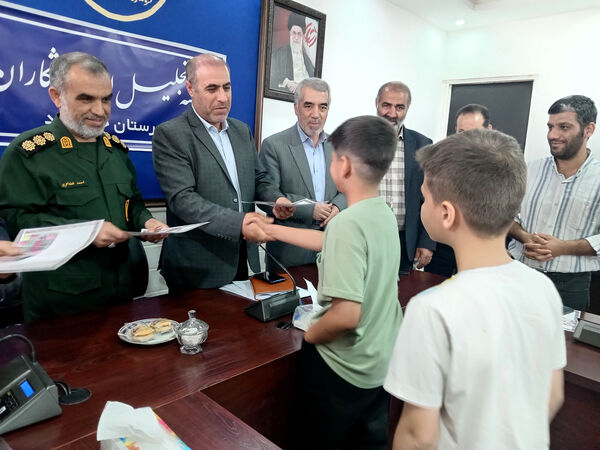 تجلیل از دختران برگزیده رشته‌های علمی ورزشی شهرستان جعفرآباد