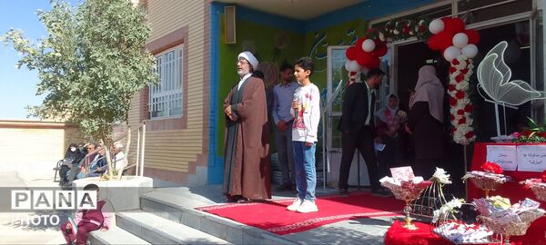 جشن شکوفه‌ها؛ آغاز یک مسیر شیرین برای کلاس‌اولی‌ها