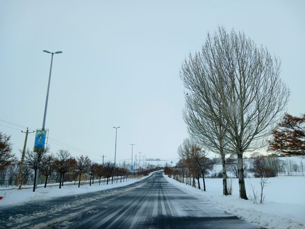 بارش برف آخرین ماه زمستان در آذربایجان شرقی