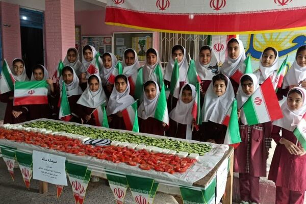 مراسم «صبحانه سالم»  در دبستان دخترانه شهید ابراهیم تنیده بندرعباس
