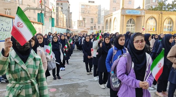 آغاز سال تحصیلی جدید در مدرسه اندیشه اردبیل