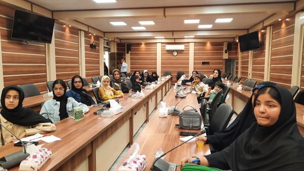 دوره اول استعدادیابی خبر دختران در سازمان دانش‌آموزی استان خراسان رضوی