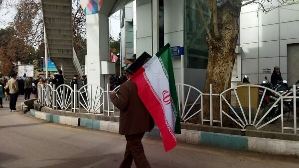 راهپیمایی ۲۲ بهمن نشان دهنده همبستگی و اتحاد مردم ایران 