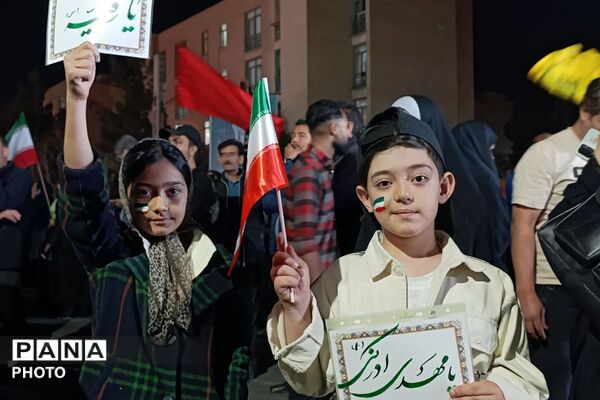 بیعت با رهبر تا پای جان