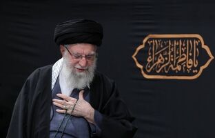 خون امام شهید در رگ‌های همه ملت ایران جاریست+فیلم