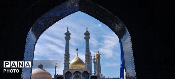 آرام گرفتن پیکر شهید سپهبد عبدالرحیم موسوی در حریم امن فاطمی