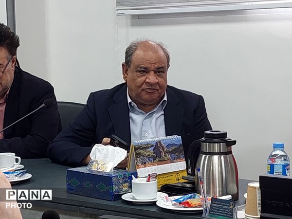 اولین جلسه هیئت مدیره مجمع خیرین مدرسه‌ساز خراسان رضوی در سال جدید