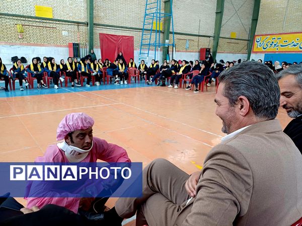 برگزاری اردوی تمشک در شهرستان گرمه 
