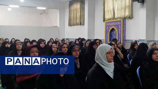 اولین جلسه اولیا مربیان دبیرستان پژمان بختیاری