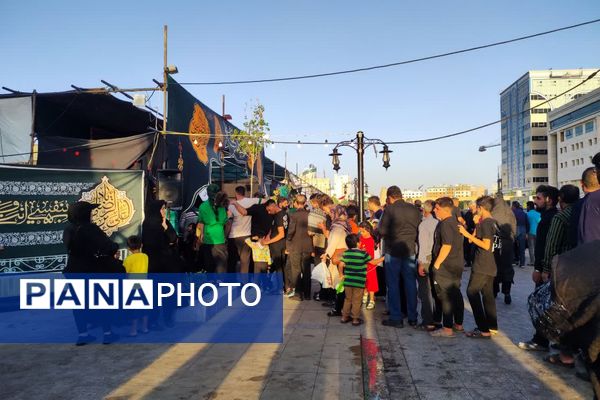 کبوتر وار می‌آیم به آب و دانه‌ای دل خوش