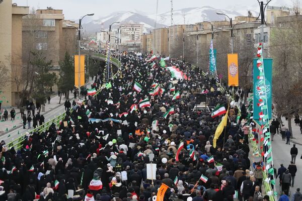  همدان یکصدا، رسالت تاریخی خود را تکرار کرد