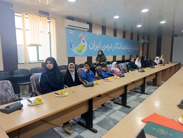 مراسم تقدیر از دانش‌‌آموزان فعال خبرگزاری پانا در میناب