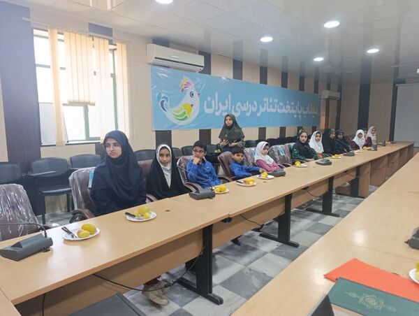 مراسم تقدیر از دانش‌‌آموزان فعال خبرگزاری پانا در میناب