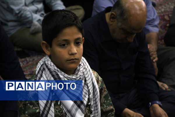 برگزاری دسته عزای روحانیون یزدی به مناسبت سالروز ارتحال امام خمینی (ره)