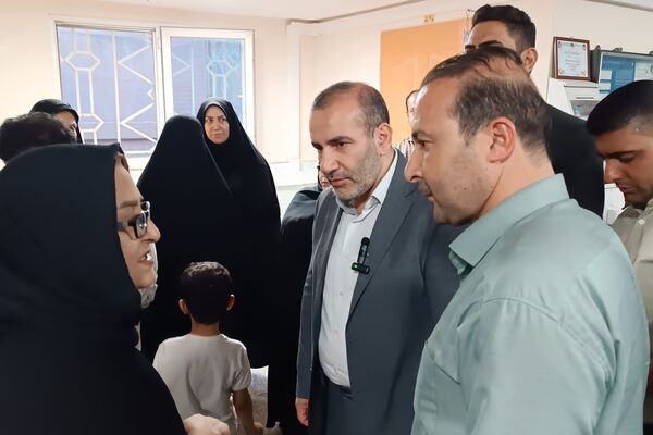 بازدید استاندار کرمانشاه از چند شعبه اخذ رأی
