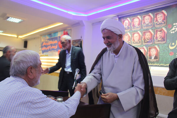گردهمایی معلمان پیشکسوت استان قم