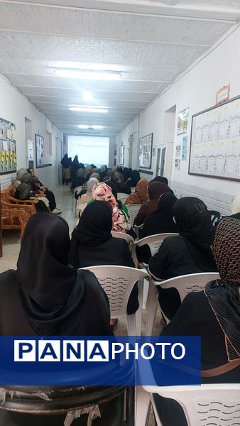 انتخابات انجمن اولیا و مربیان در دبیرستان مستوفی نیشابور 