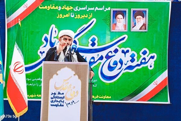 همکاری دولت و ملت، توطئه‌های دشمن را بی‌اثر می‌کند
