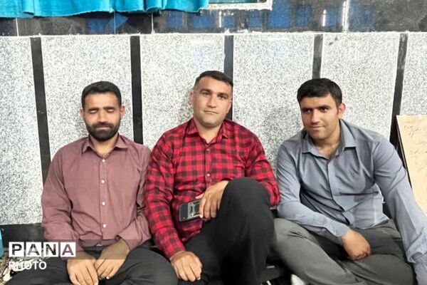 تجلیل از معلمان نمونه منطقه دیشموک
