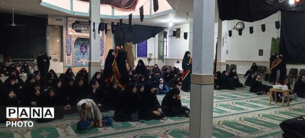 دومین روز از مراسم عزاداری سیدالشهدا امام حسین (ع)و همچنین رهبر معظم انقلاب اسلامی