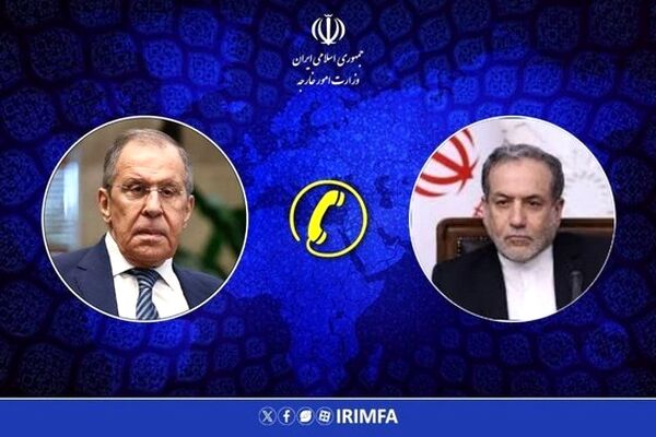 عراقچی: ممانعت از تردد شناورهای متعلق به  متجاوزان در تنگه هرمز حق قانونی ایران است