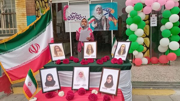طلوع آگاهی در دل های کوچک؛ جشن روز دانش آموز در دبستان لطیفه