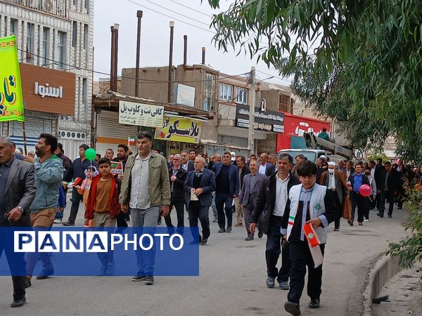 حضور پرشور مردم شهرستان پلدختر در راهپیمایی ۲۲بهمن 
