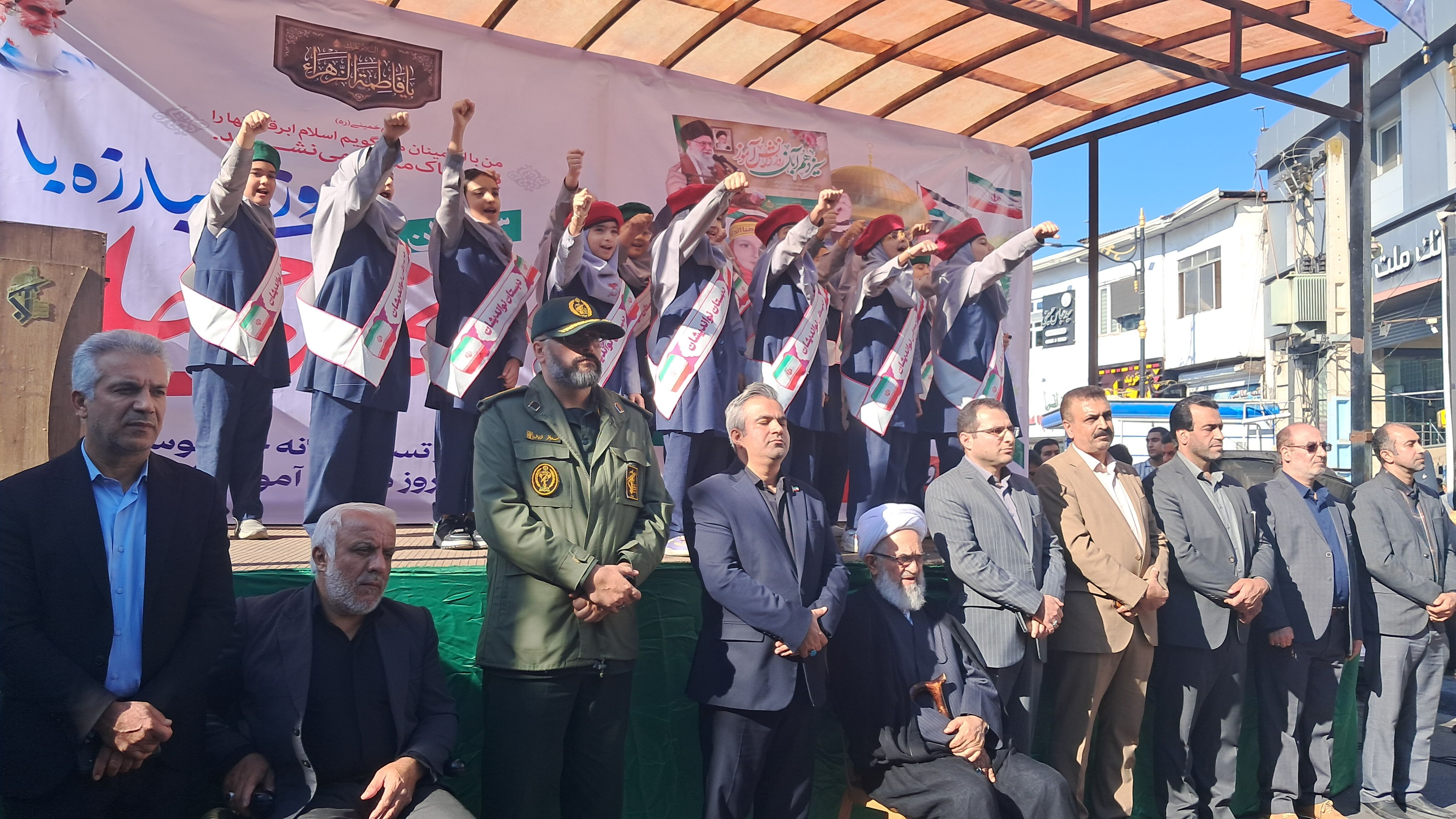 پیشتازان، طلایه‌داران شور ۱۳ آبان قائمشهر
