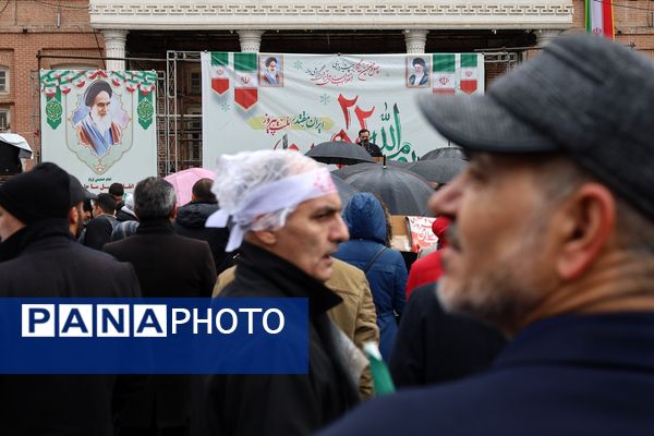 راهپیمایی 22 بهمن در آذربایجان غربی