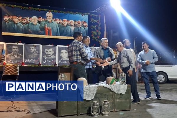 بزرگداشت مقام شهدای دفاع مقدس در آخرین روز هفته دفاع مقدس