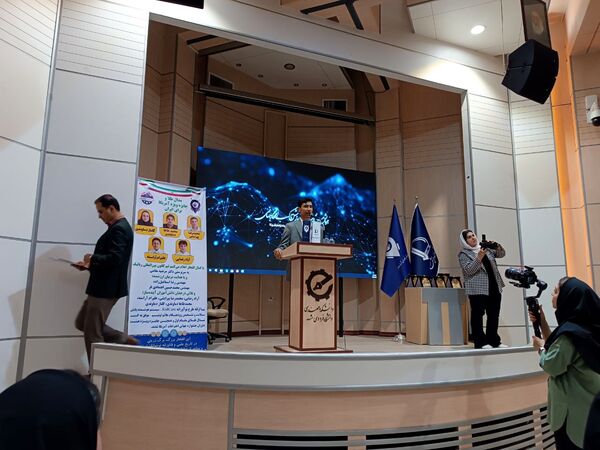 همایش «مسیر طلایی» برای ترسیم افق جهانی دانش‌آموزان در مشهد