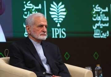 همسایگان باید اولویت نخست ما باشند