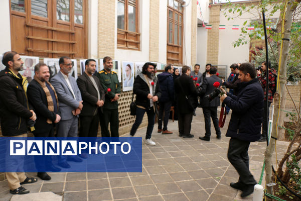 جلوه‌هایی از تجدید میثاق اصحاب رسانه قم با آرمان‌های امام خمینی(ره)