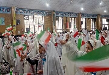 برگزاری جشن تکلیف 3000دانش‌آموز ناحیه ۲ کرج و شهرستان فردیس در مصلی فردیس 
