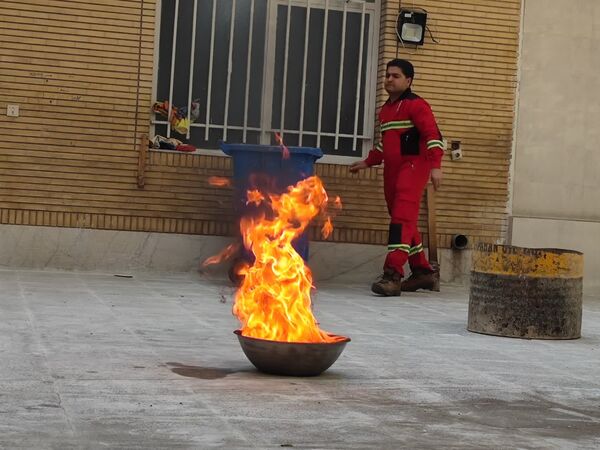 آتش‌نشان نماد عشق و جوانمردی
