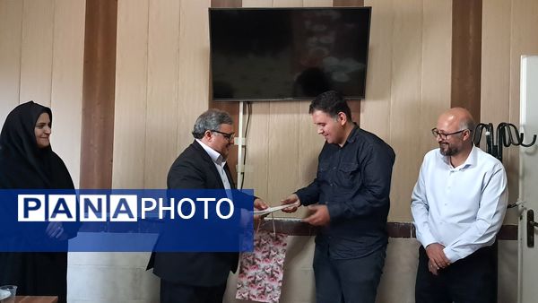 تقدیر از دانش‌آموزان خبرنگار‌ فعال خبرگزاری پانا زنجان