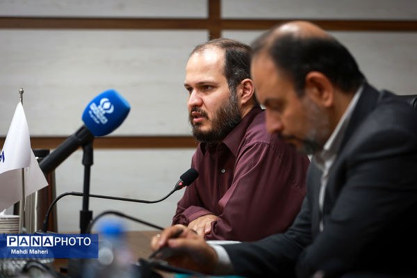 سومین نشست تخصصی هنر و اندیشه «امیدا»